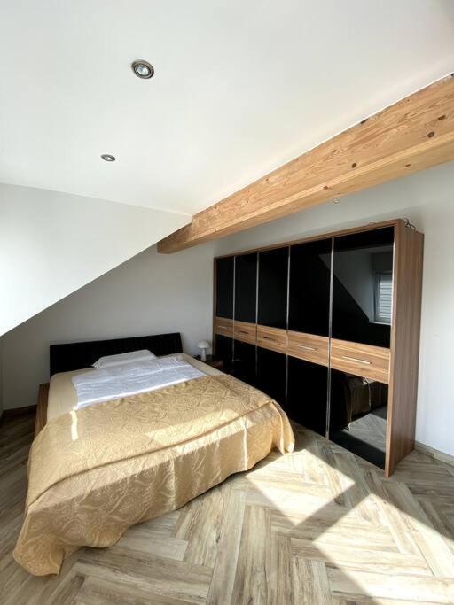 Villa Mit Pool Siegburg Ngoại thất bức ảnh
